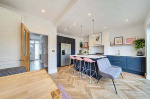 Kitchen diner angle 1- click for photo gallery